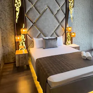 city-inn-boutique-hotel.aboutbakuhotels.com/